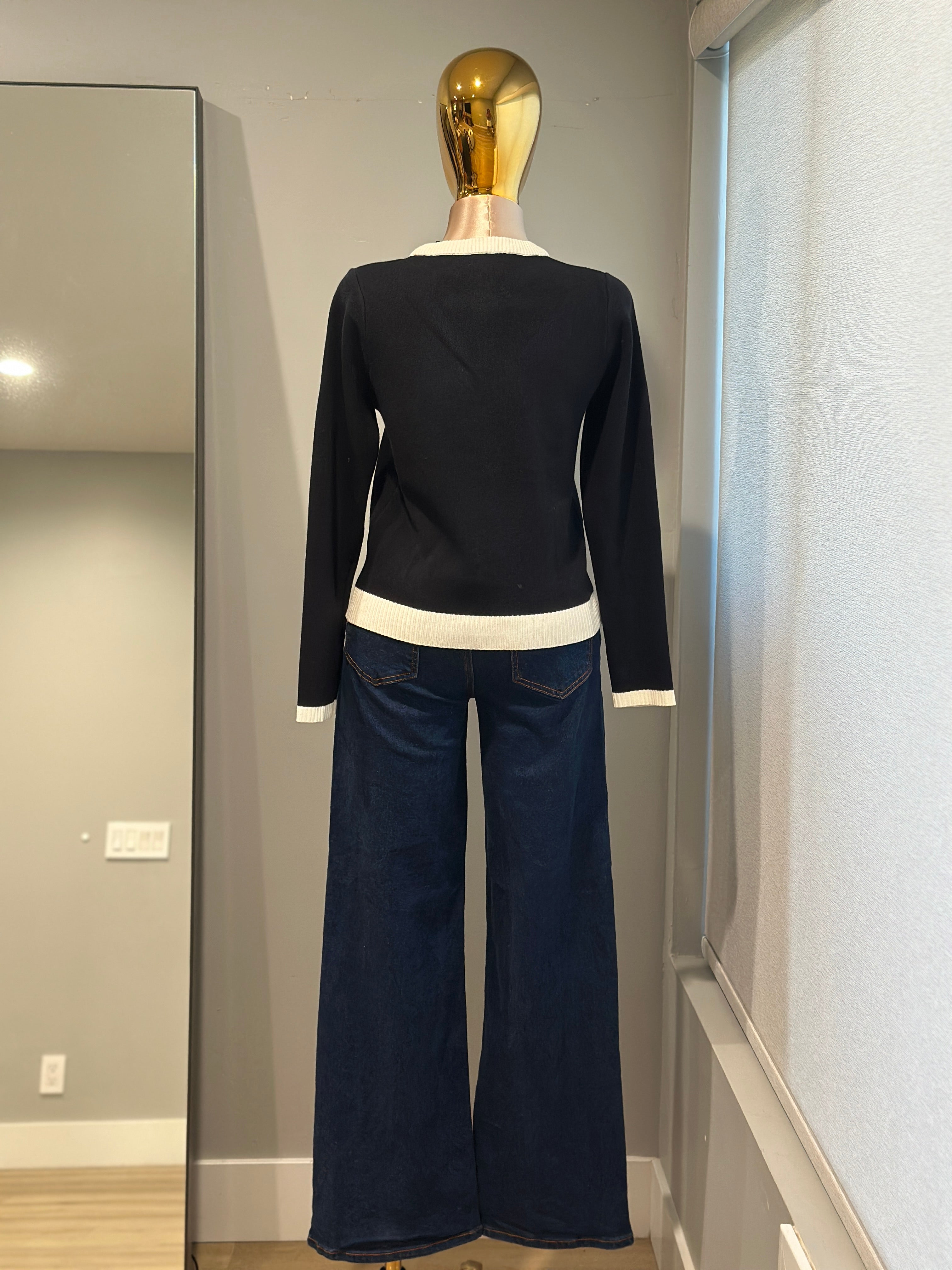 Elegant Knitted Cardigan