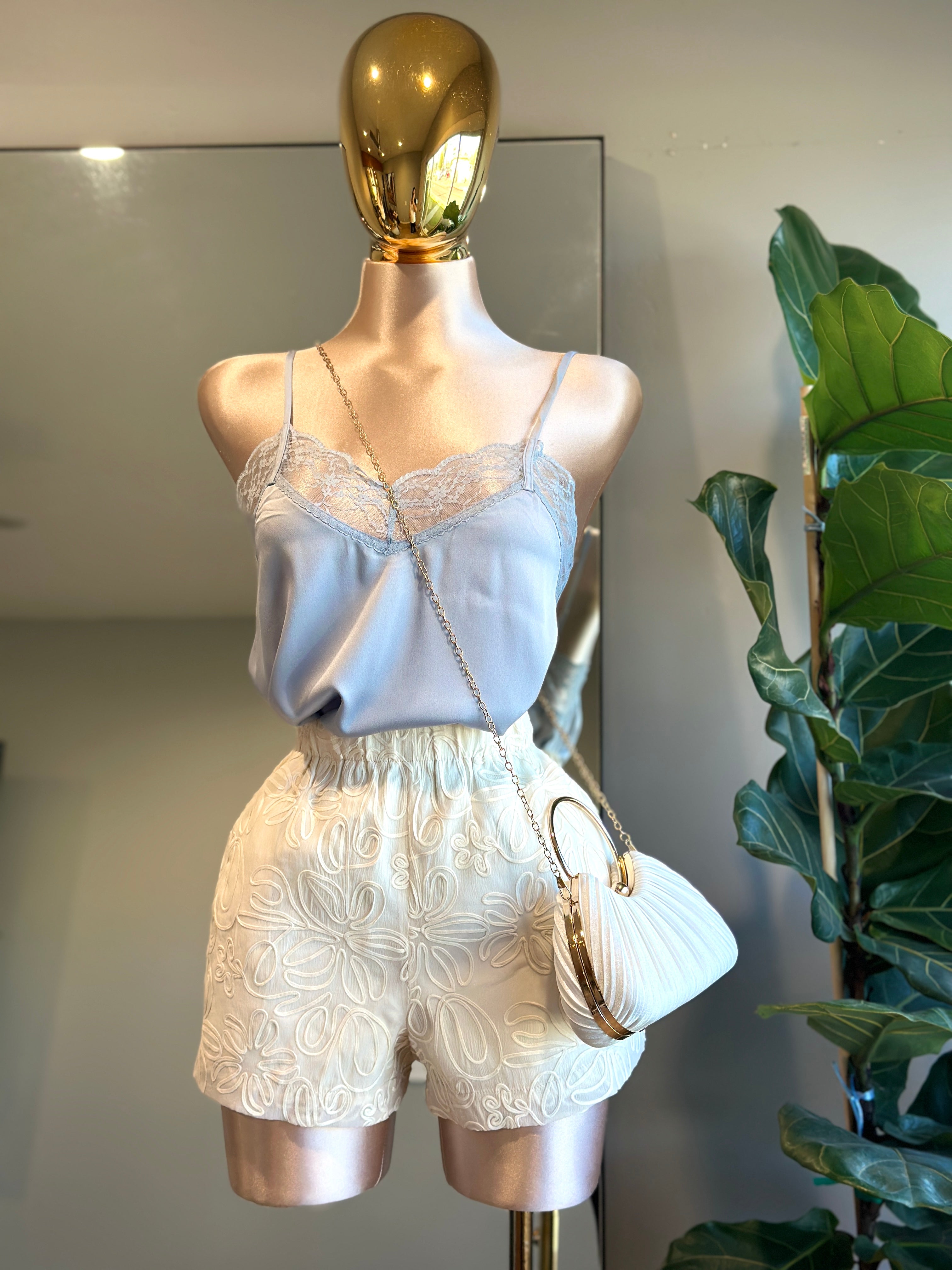 SH002- Ivory Shorts Floral Summer w/pockets
