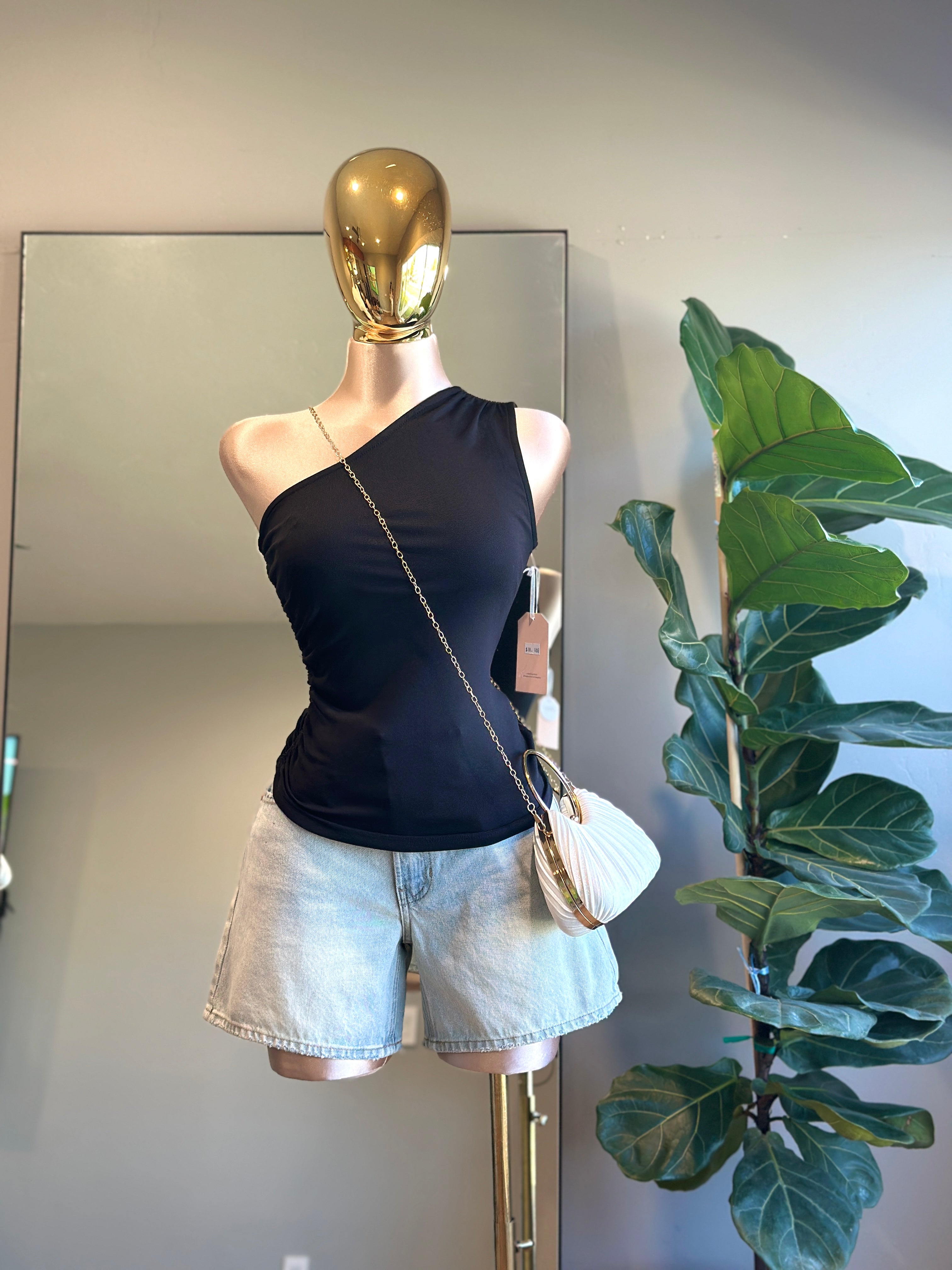 TOP001 Black top one shoulder